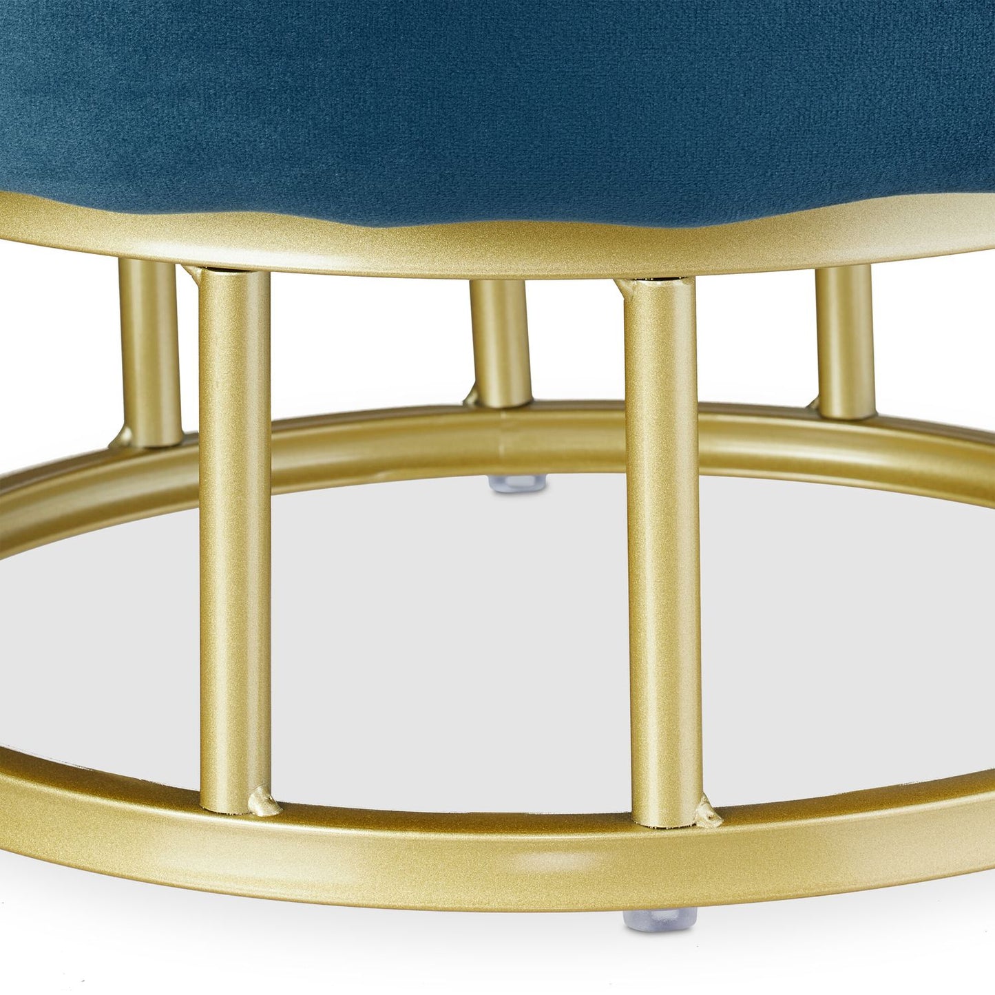 Velvet pouffe with storage space