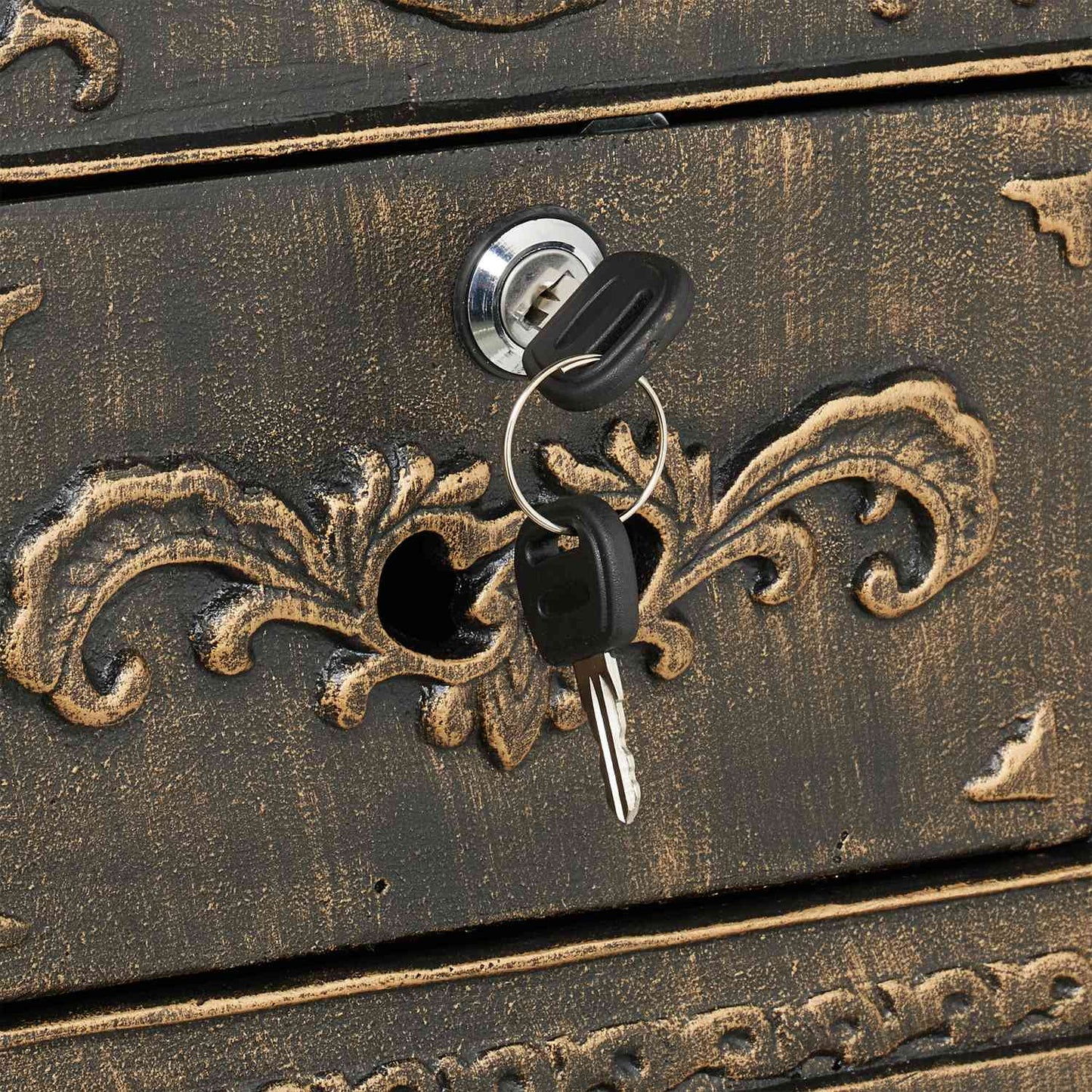 Vintage Letterbox with Lock – Nostalgic Post Box