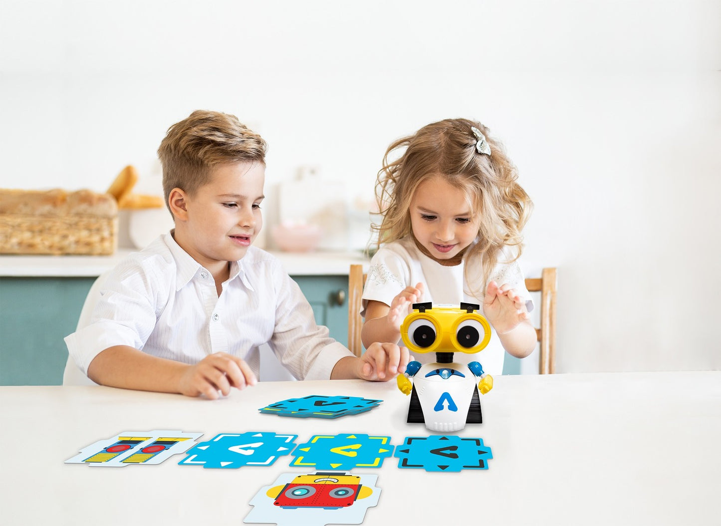 Xtrem Bots Interactive Robot Andy