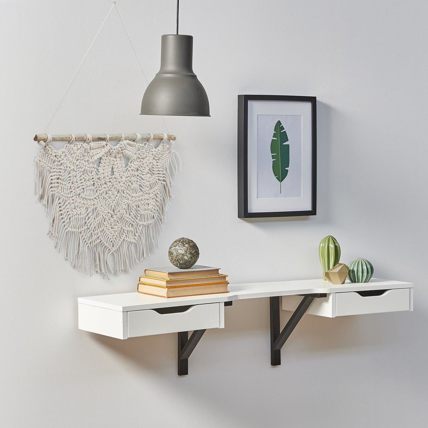 Zig-Zag Macramé Wall Hanging