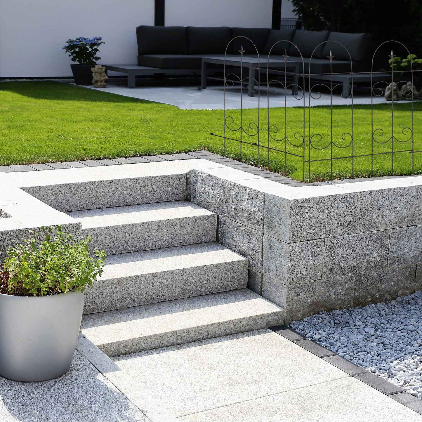 metal flower bed fence in 6 parts