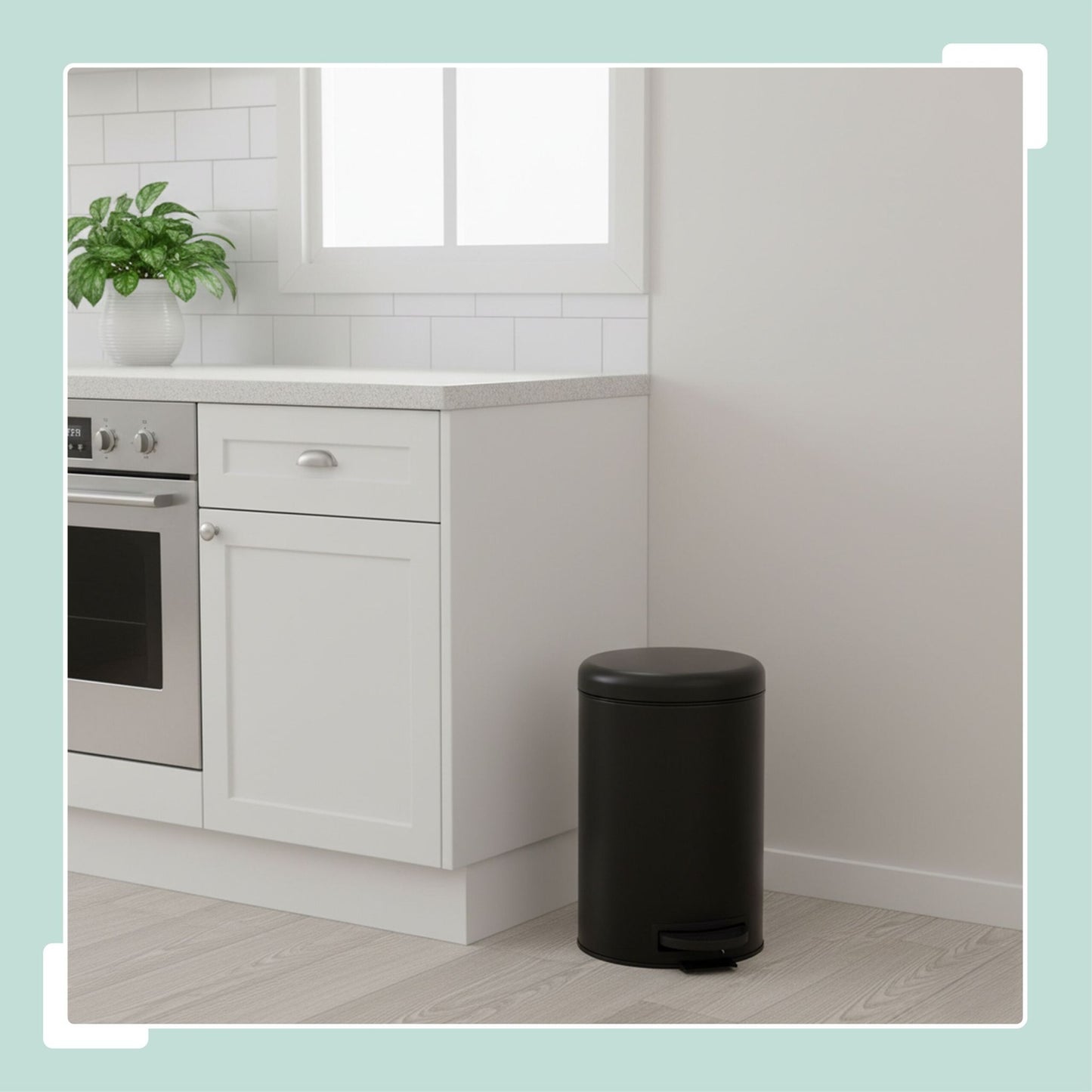 12L Step Bin with Soft-Close Lid and Inner Bucket
