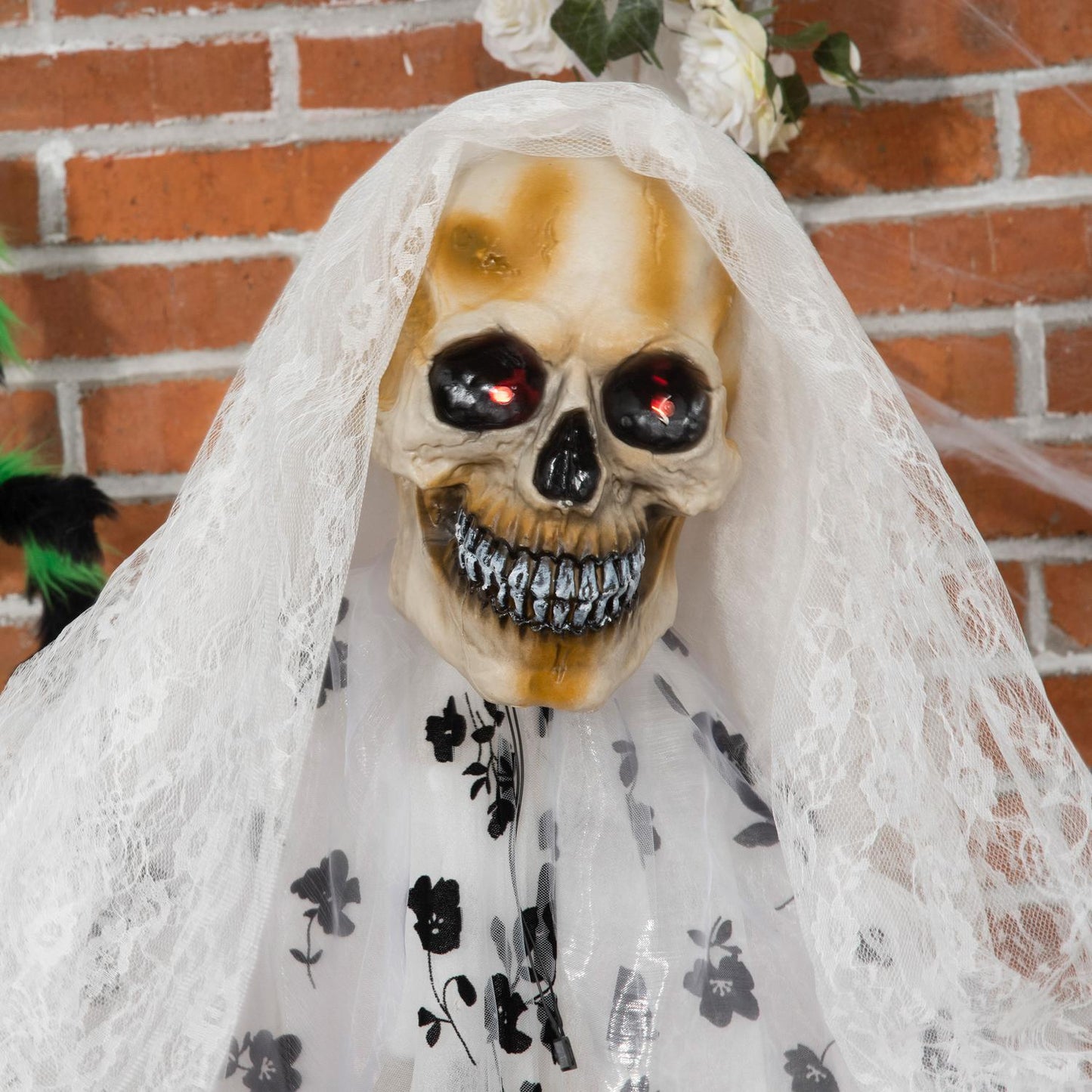 Halloween hanging ghost bride skeleton, 175 cm, glowing eyes