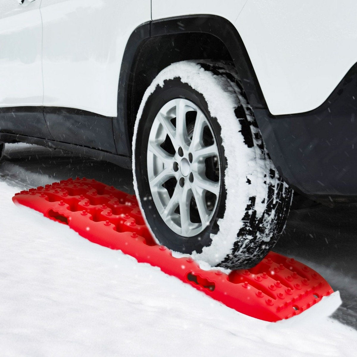 2 pieces traction aid sand sheets off-road tire ladder for sand/mud/snow 107 x 31 x 7 cm red