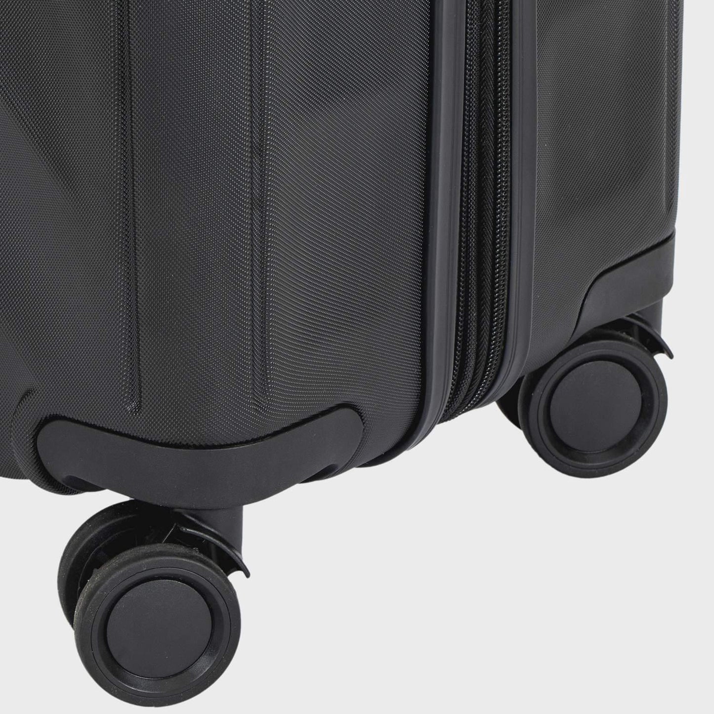 3-Piece Black Luggage Set – Cabin, Medium, Large