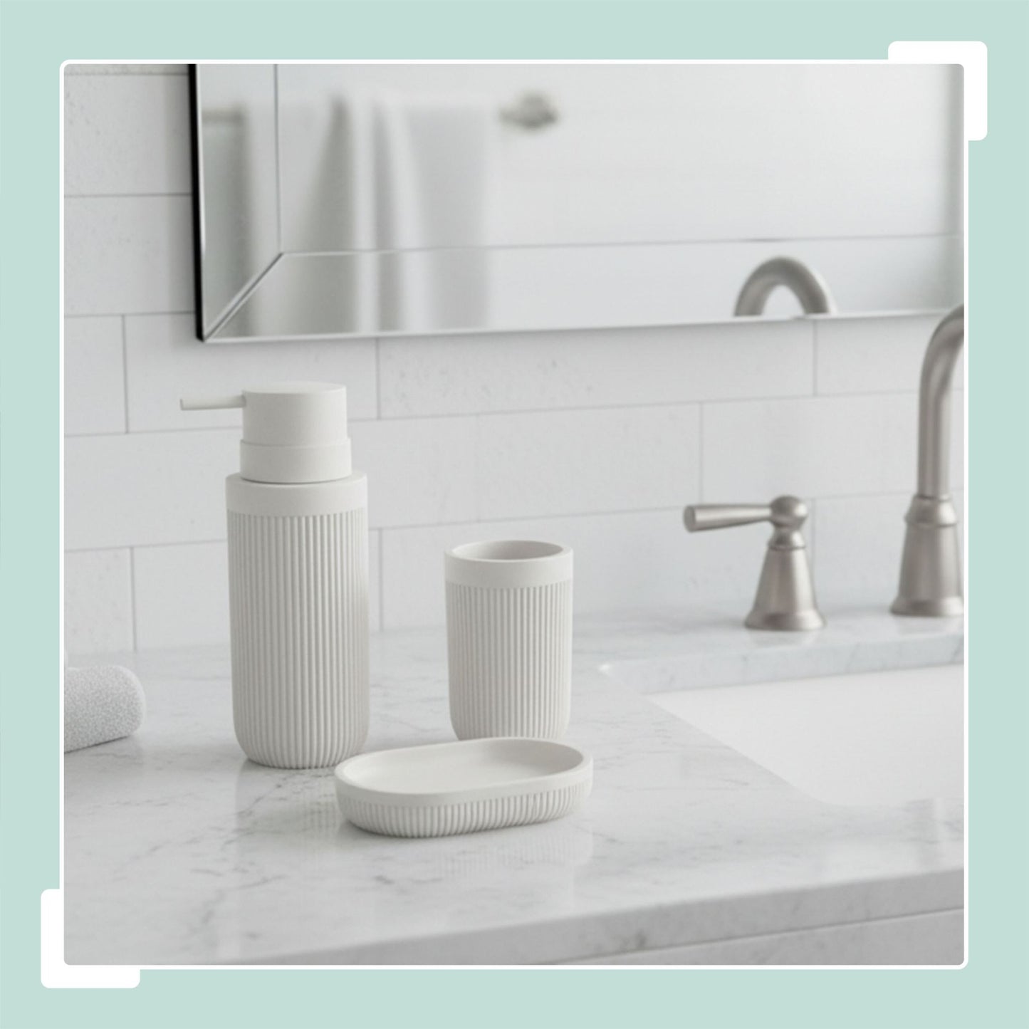 3-Piece Synthetic Resin Bathroom Accessories Set