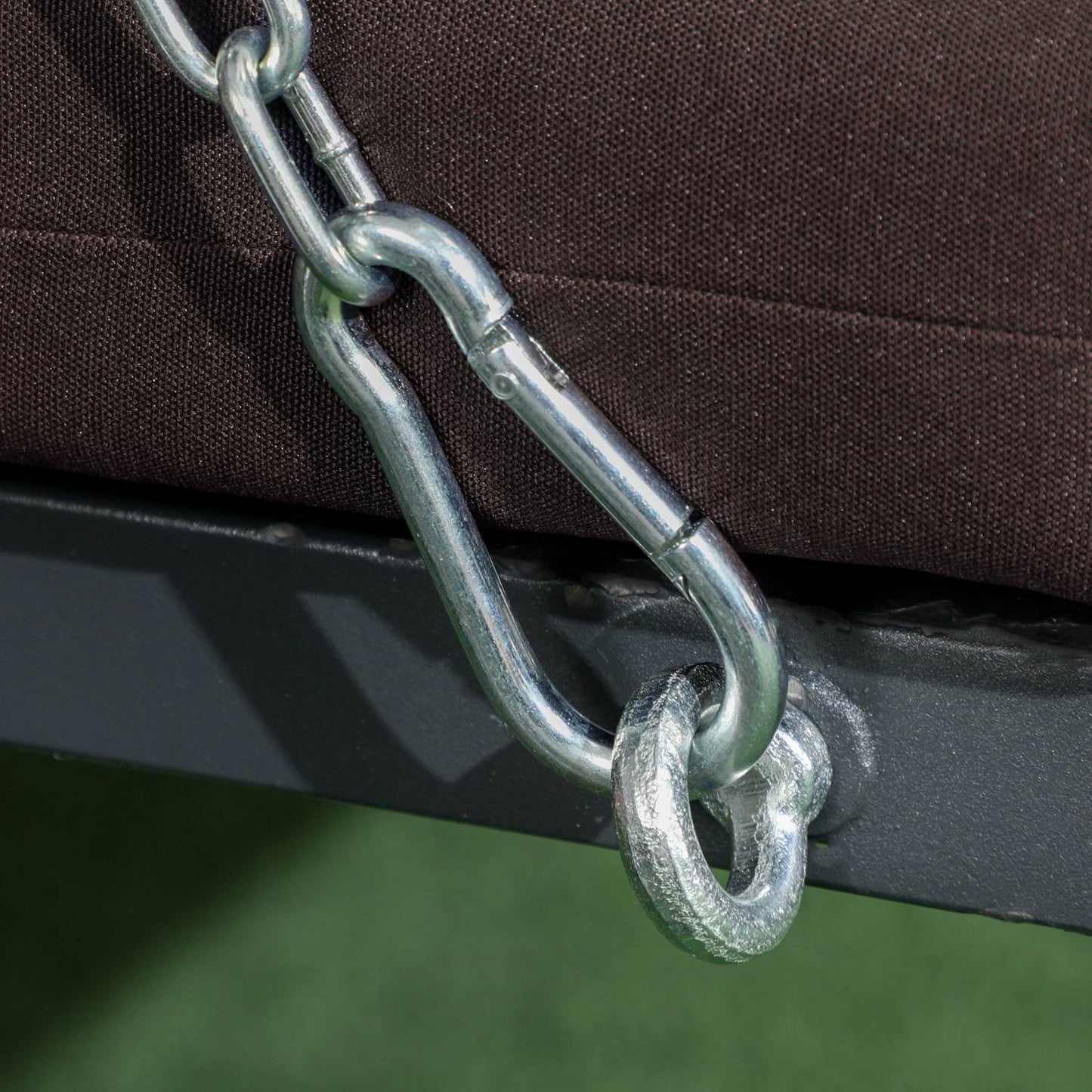 3-seat rocking bench in metal with cushion and adjustable canopy