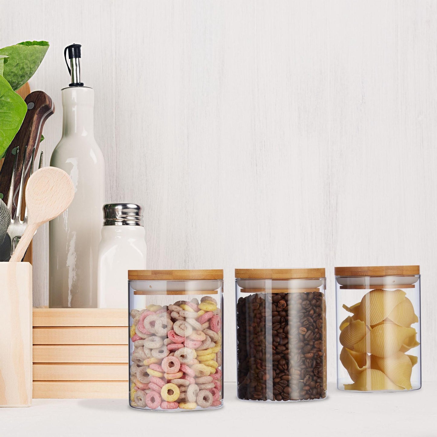 3 Storage jars 600 ml