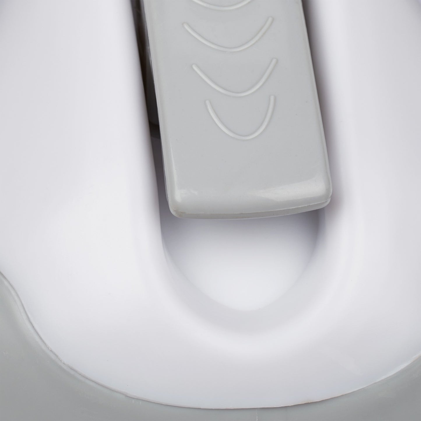 4 grip handles with suction cup