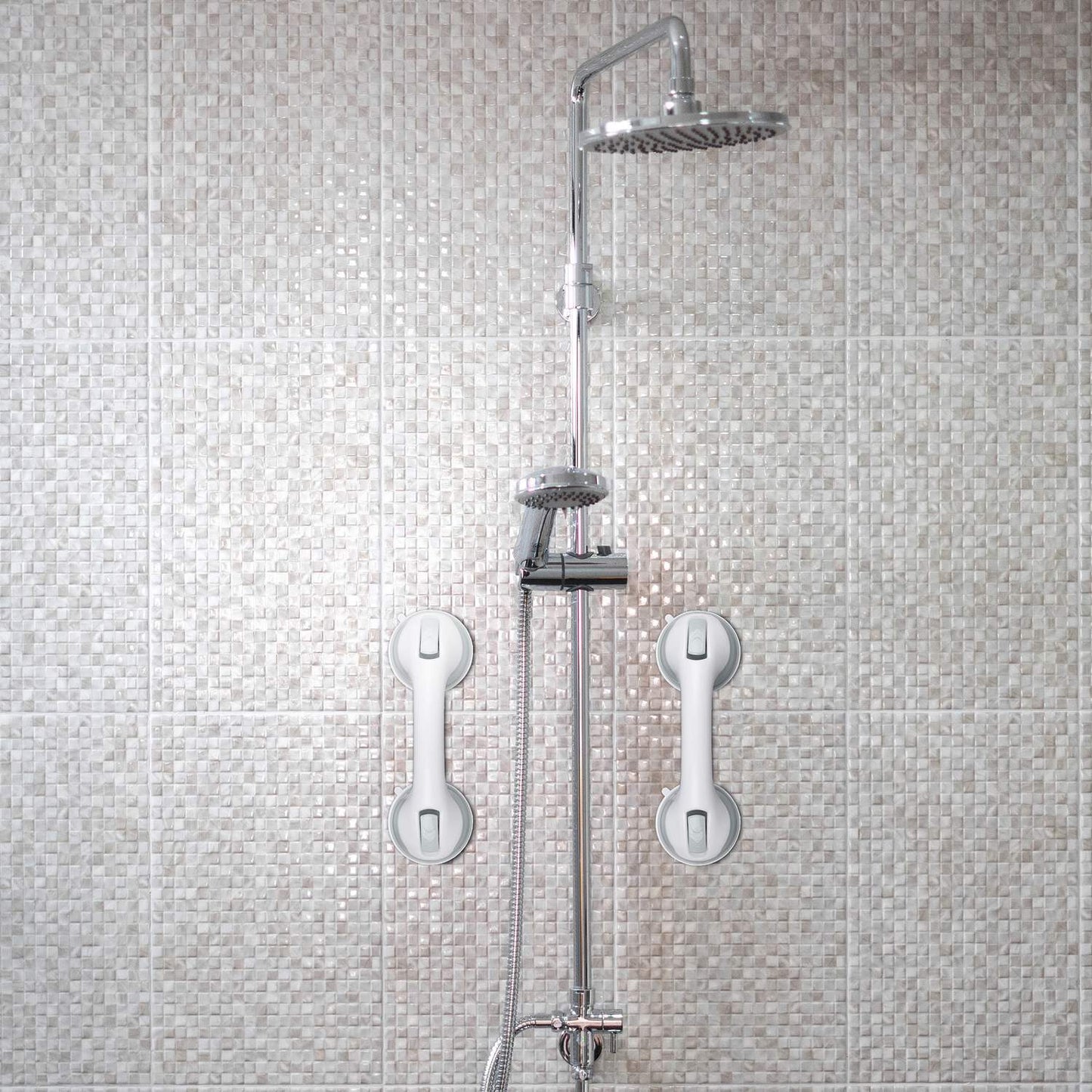 4 grip handles with suction cup