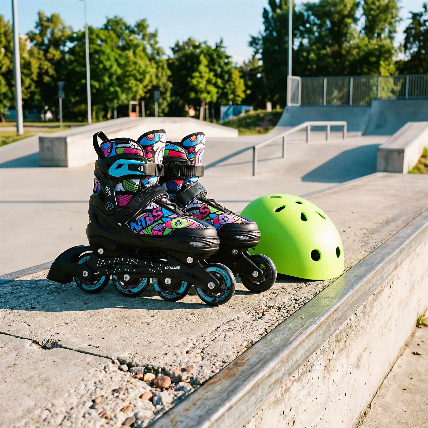 4-in-1 Adjustable Skates Set, Green, Size S (31-34)