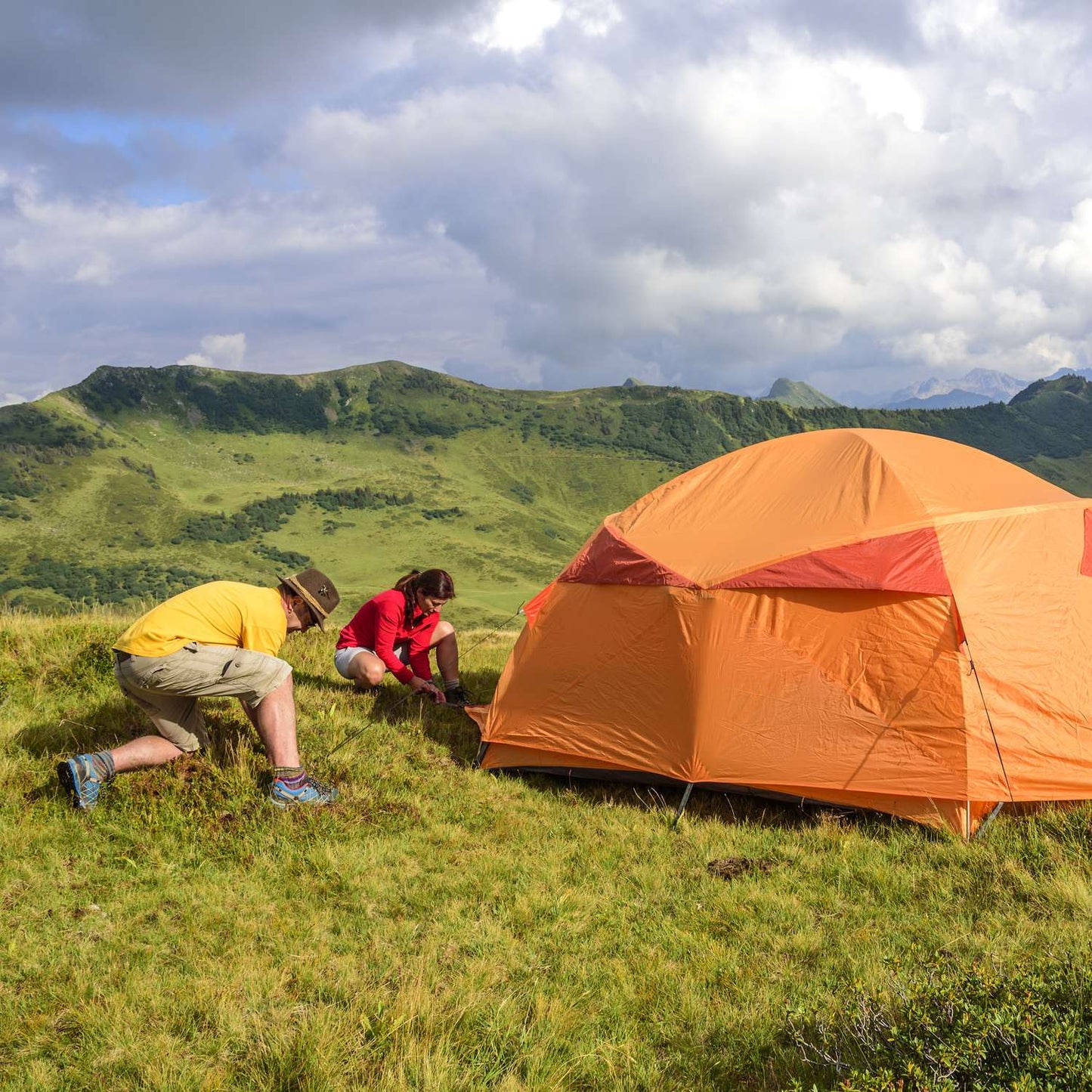 50 sets with ground anchoring