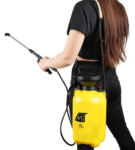 5L pressure sprayer - a set of nozzles