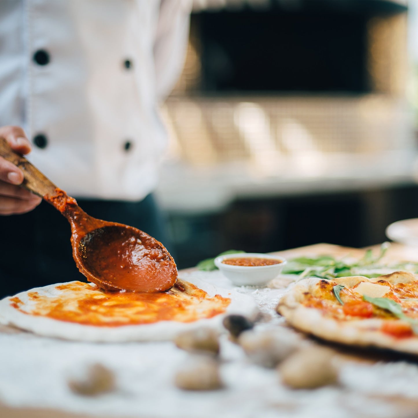 5 pcs. round pizza pans