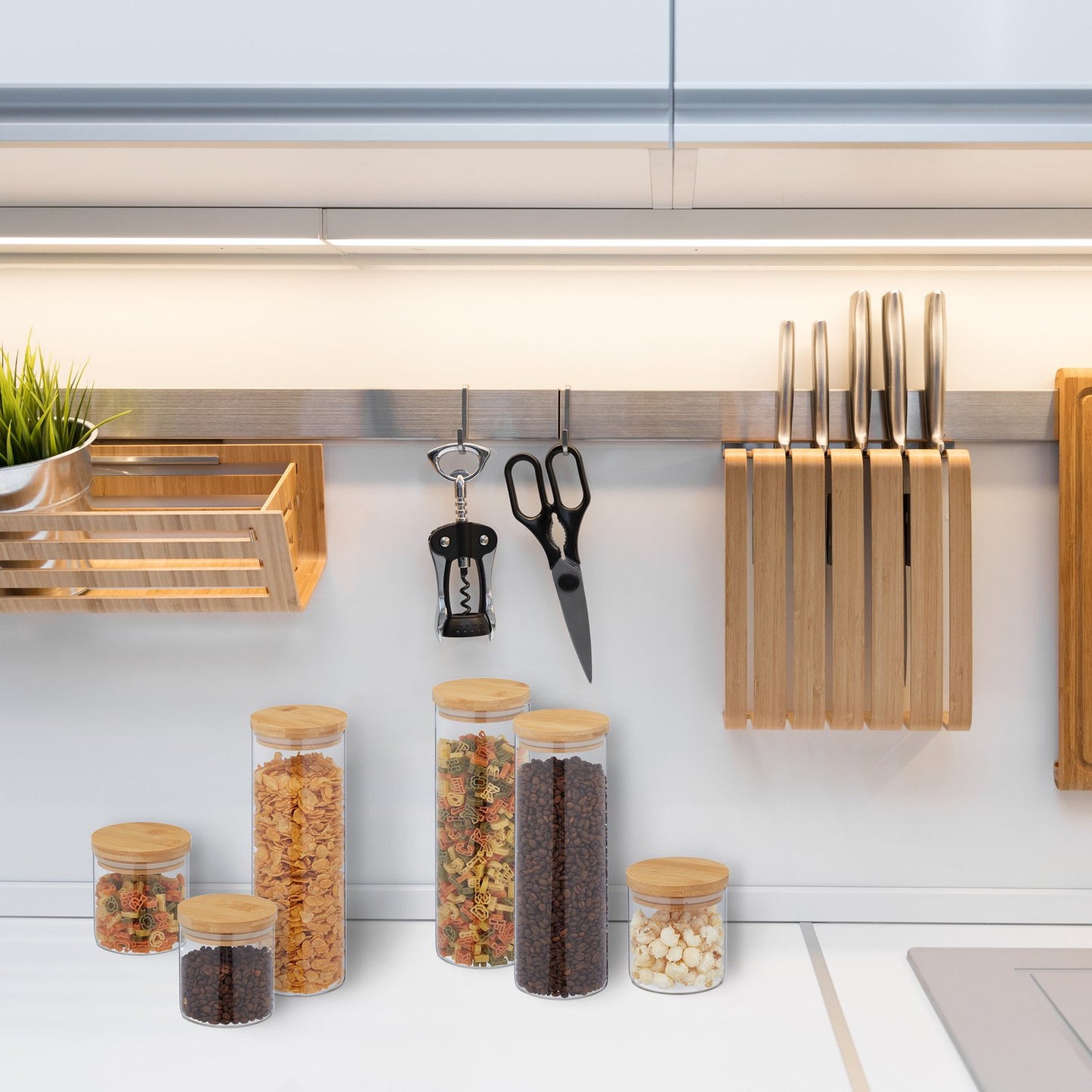 6 pcs. Storage jars in various sizes