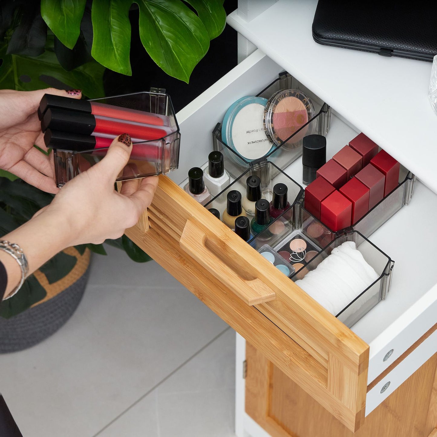 8-part system for drawer storage