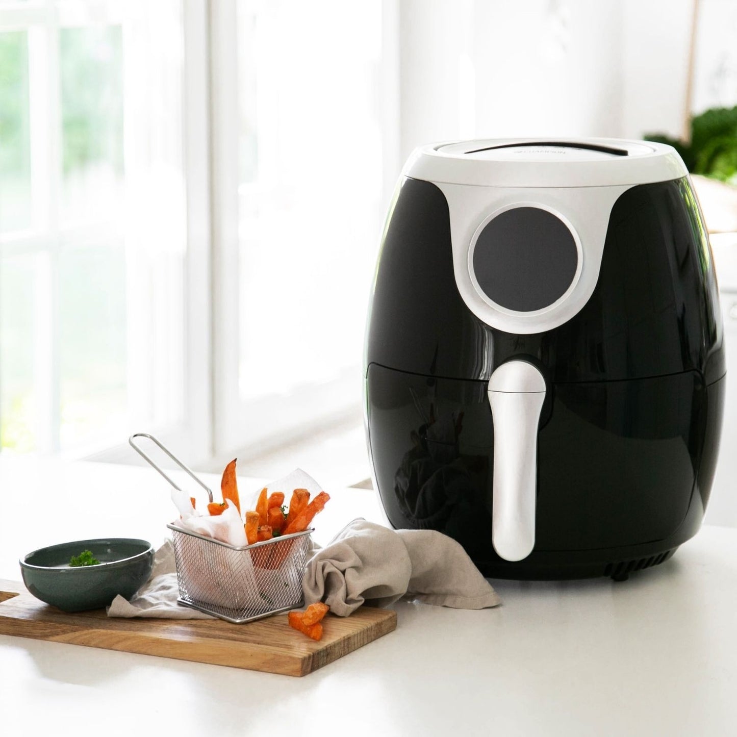 Air Fryer XXL 5.6L 1800W AF410 Black/Silver