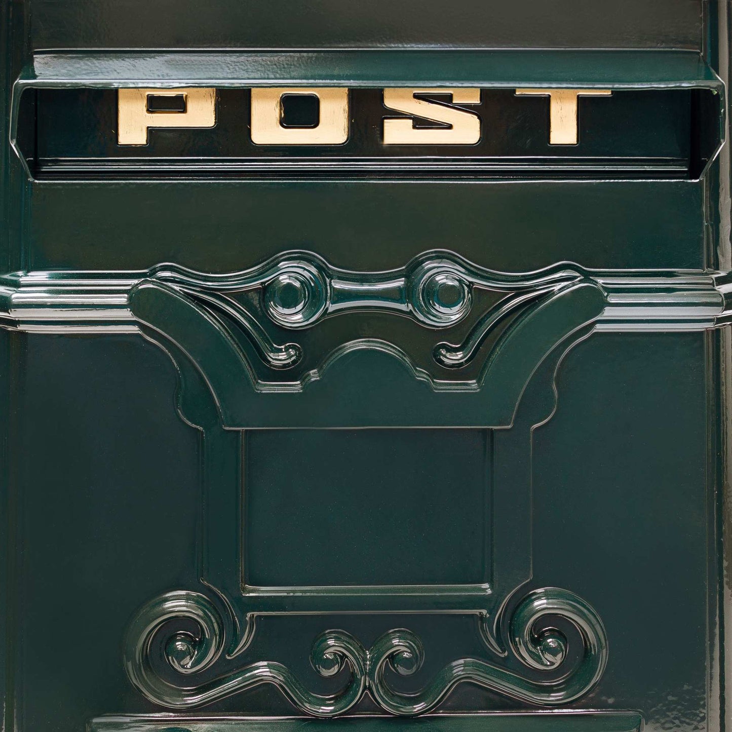 Antique Style Freestanding Mailbox, Cast Aluminium