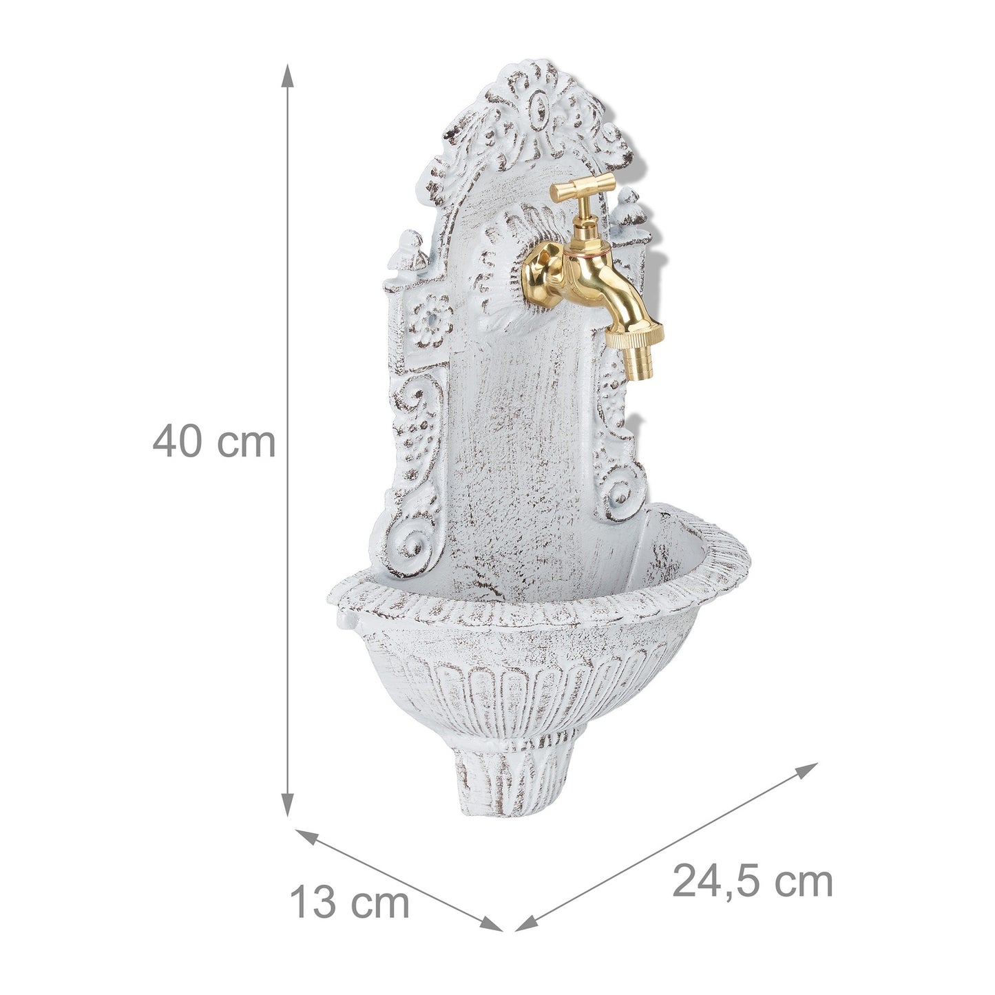Wall fountain in antique style