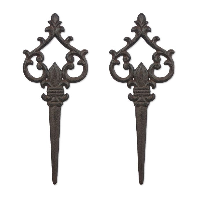 Antique garden plug set of 2