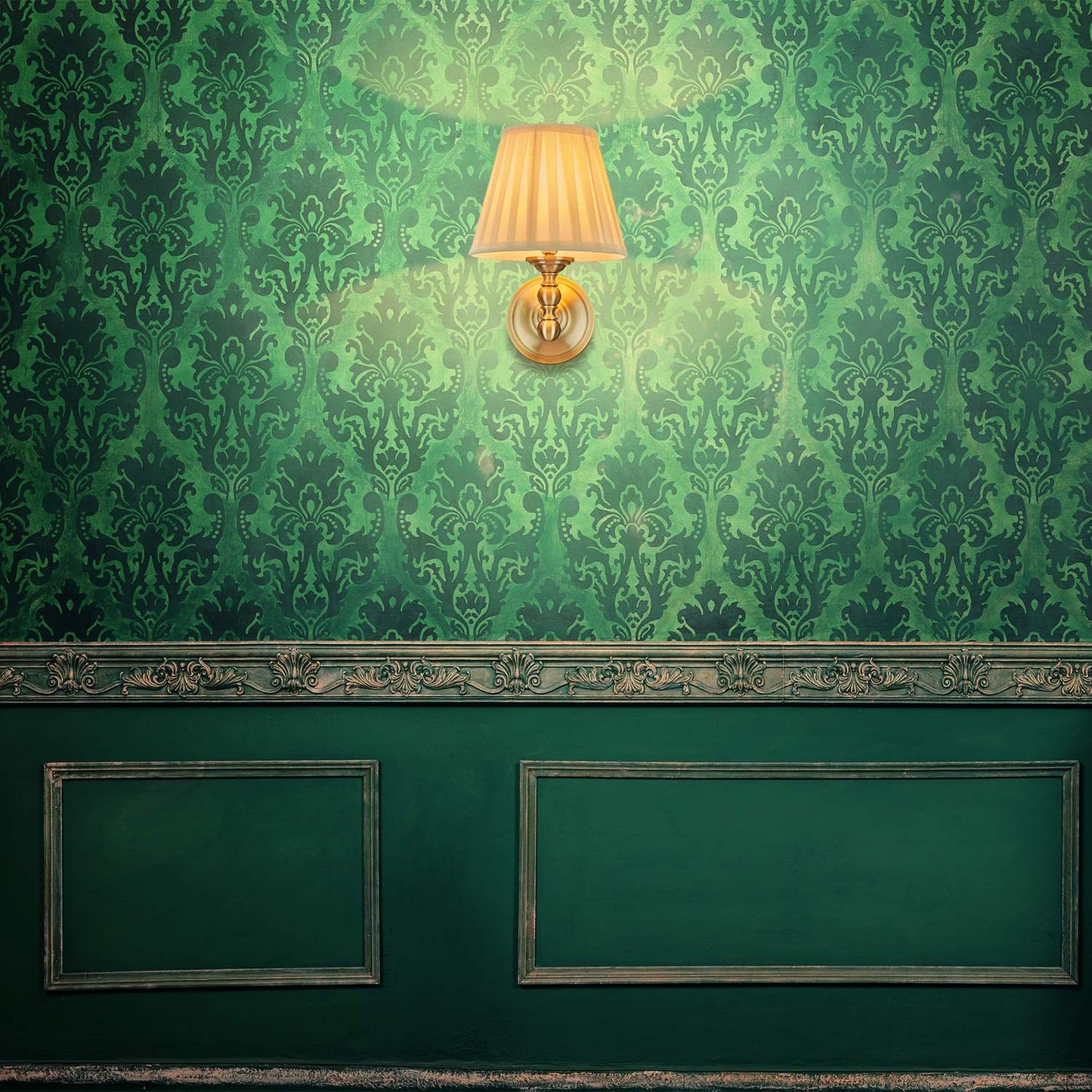 Antique wall lamp