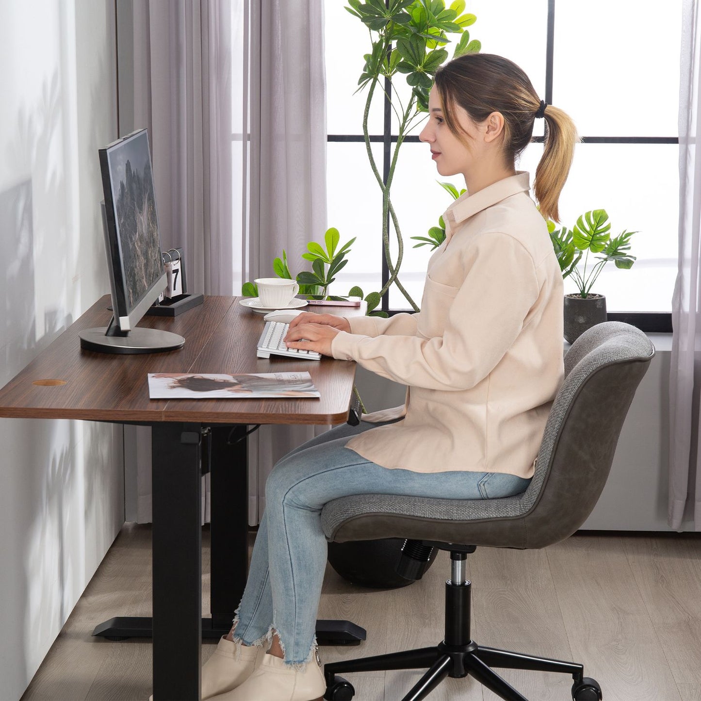 Armless Office Chair, Adjustable Height, Swivel, Grey