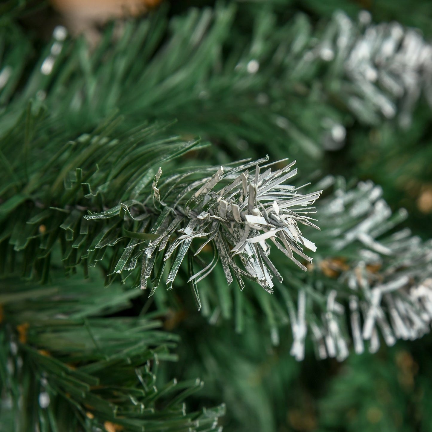 Artificial Christmas Tree, 180 cm, Realistic Pine Look