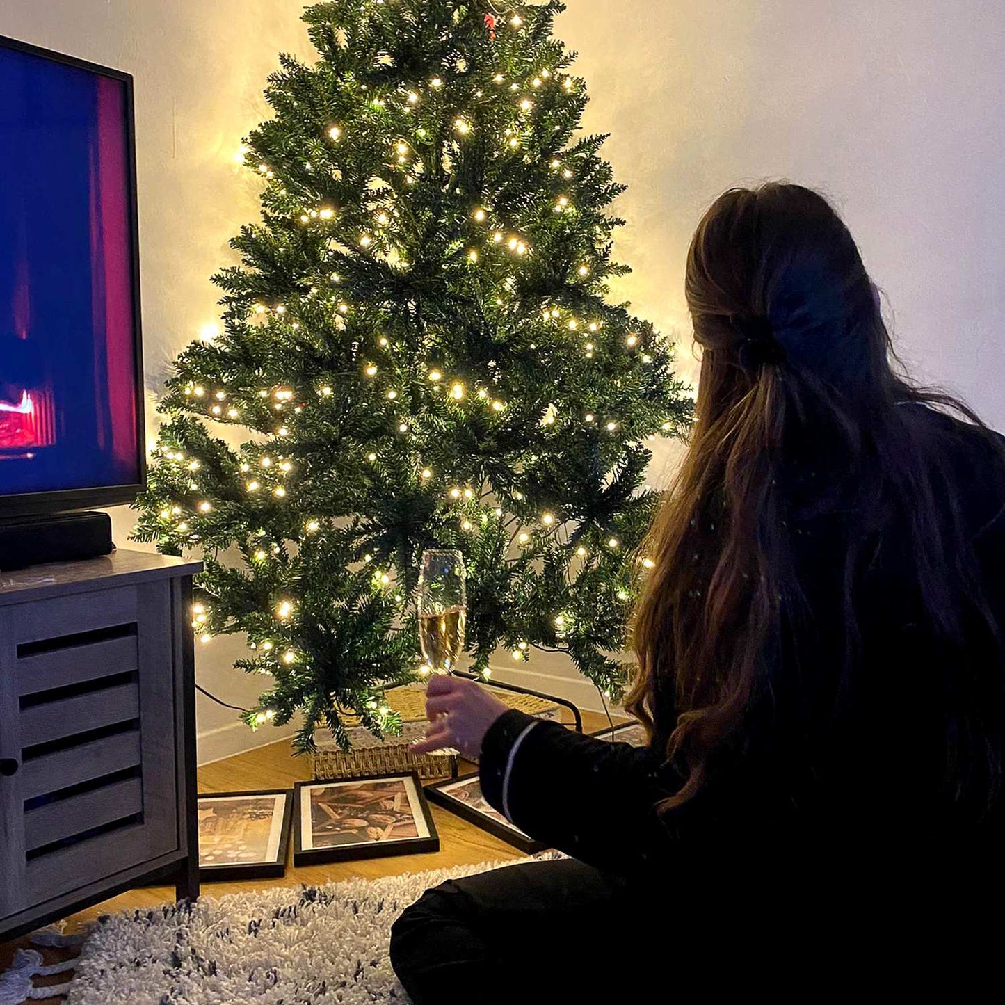 Artificial Christmas Tree with 700 LED Lights, 2.1m Tall