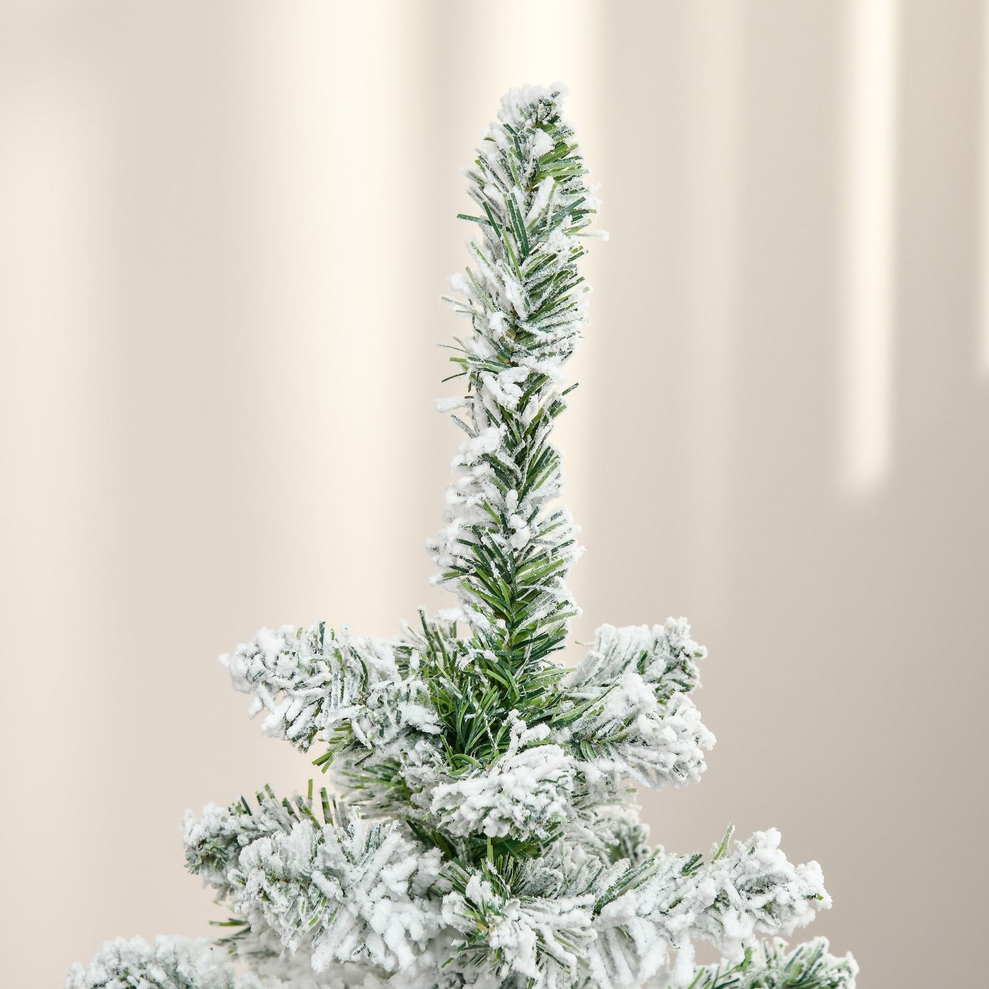 120 cm artificial Christmas tree with snow and 200 tips