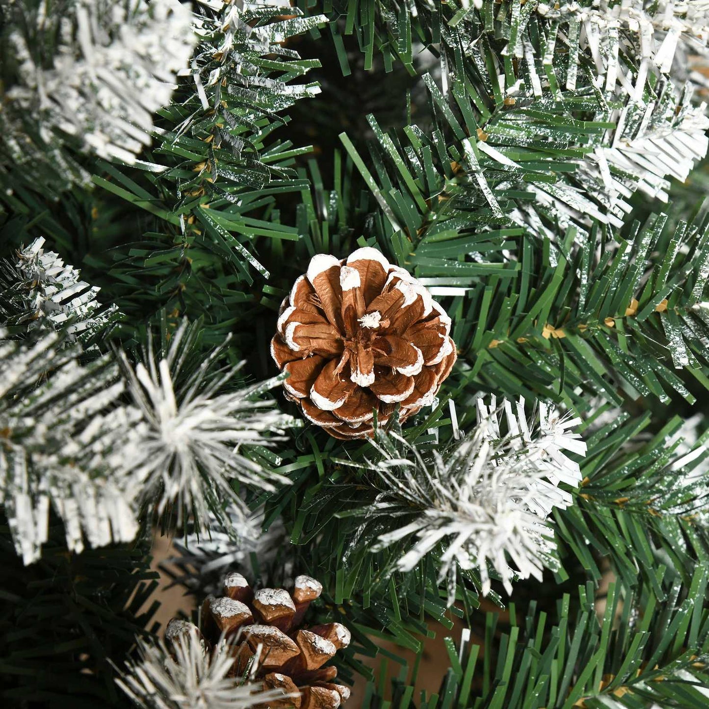 180 cm artificial Christmas tree, snowy, 630 tips, indoor use
