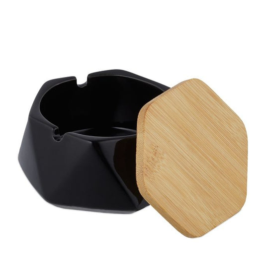 Ashtray with Lid