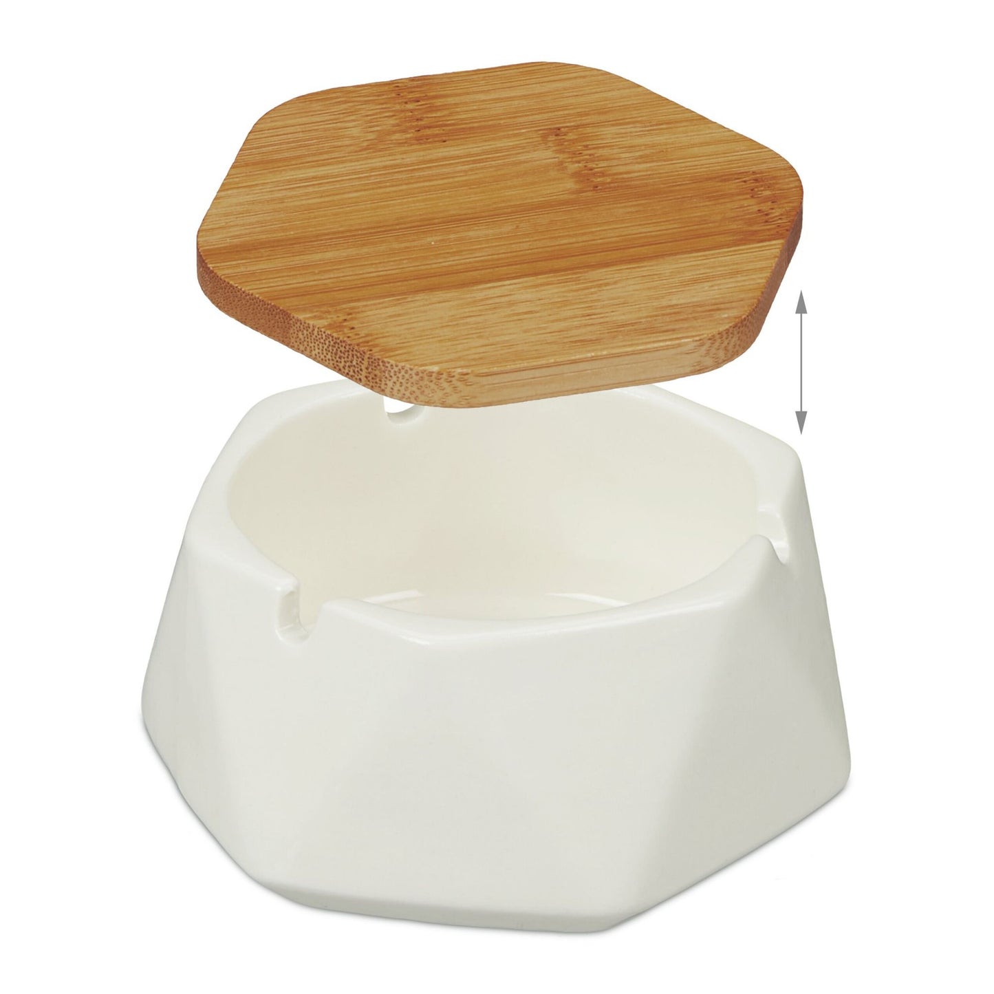 Ashtray with lid