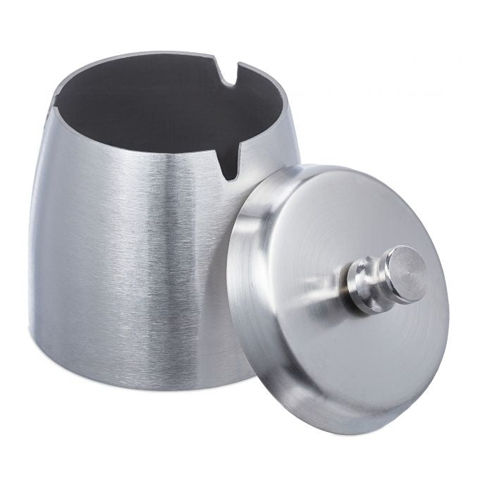 Ashtray with lid for outdoor use