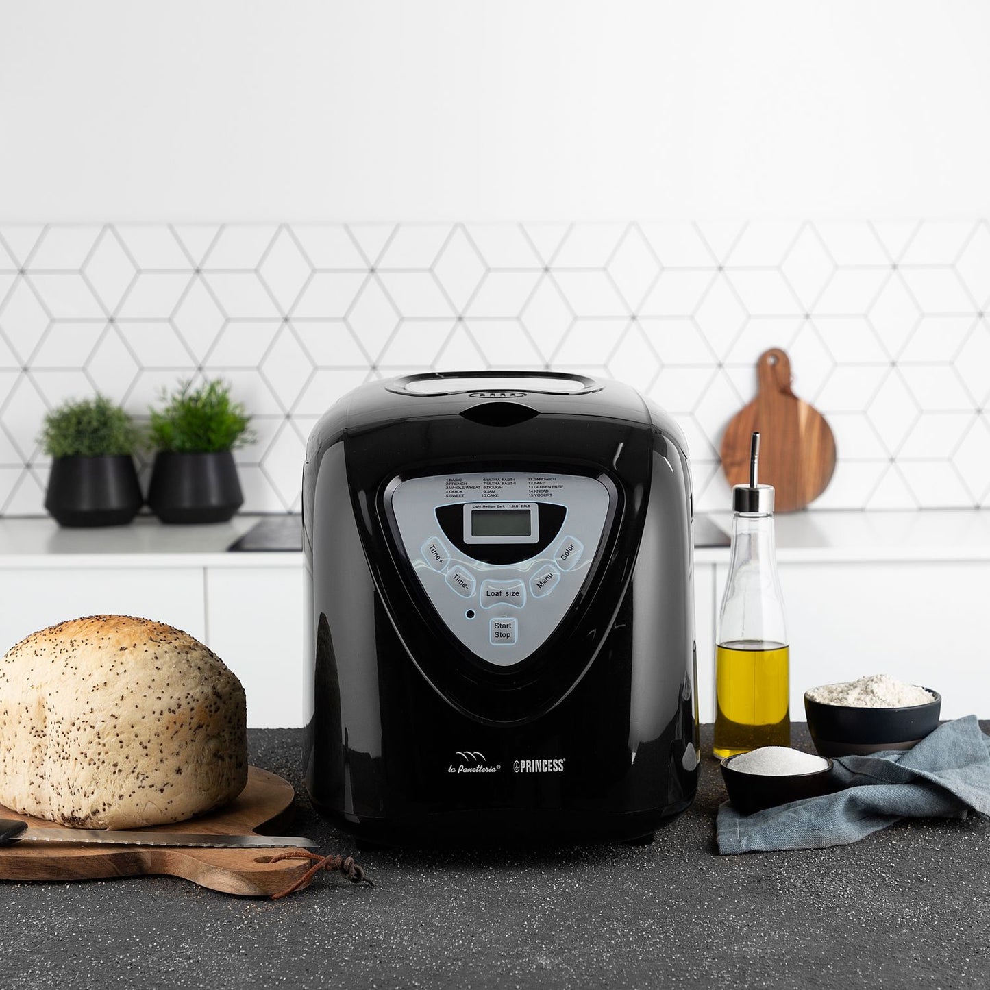 Baking machine Black 900 grams 15 programs digital