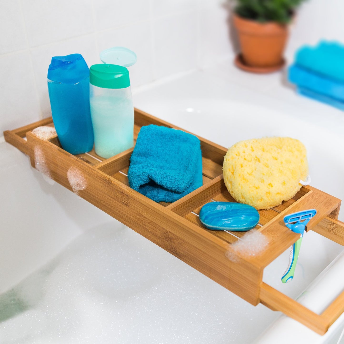 Bamboo bathtub shelf