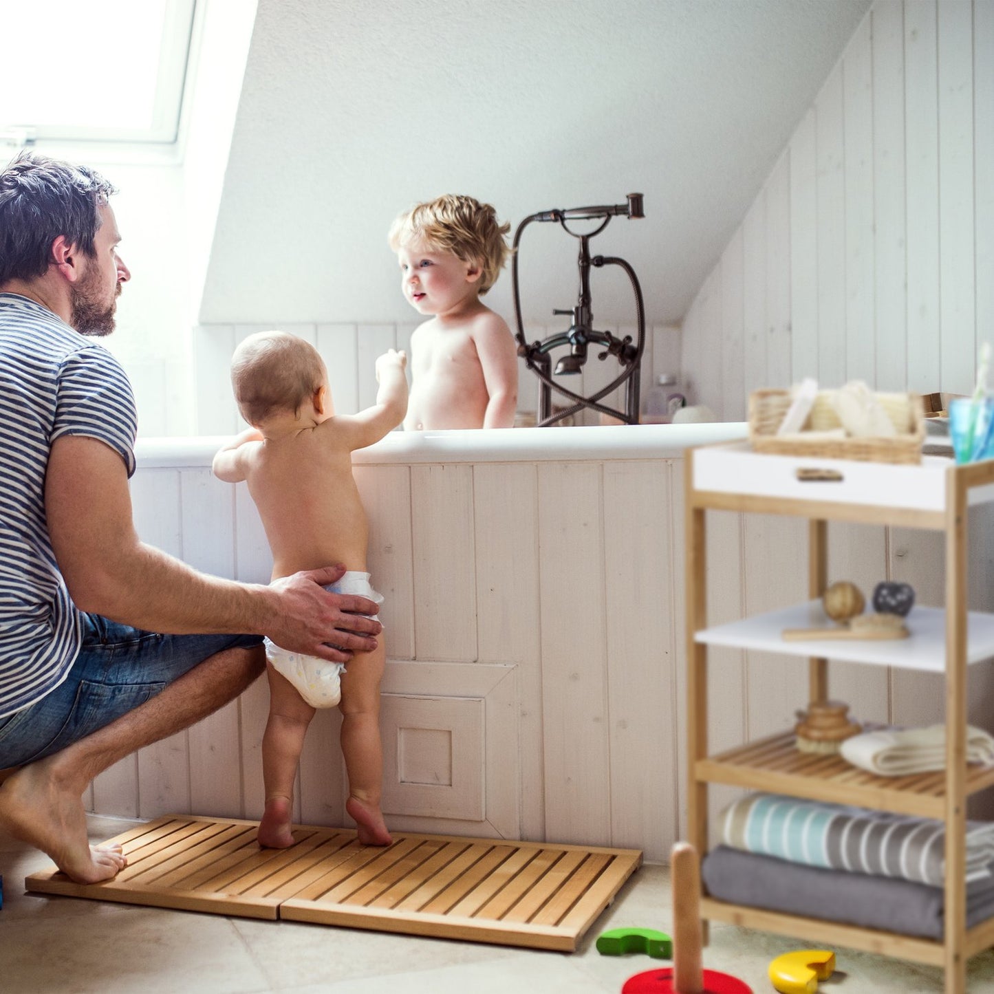 Bamboo kitchen shelf with tray