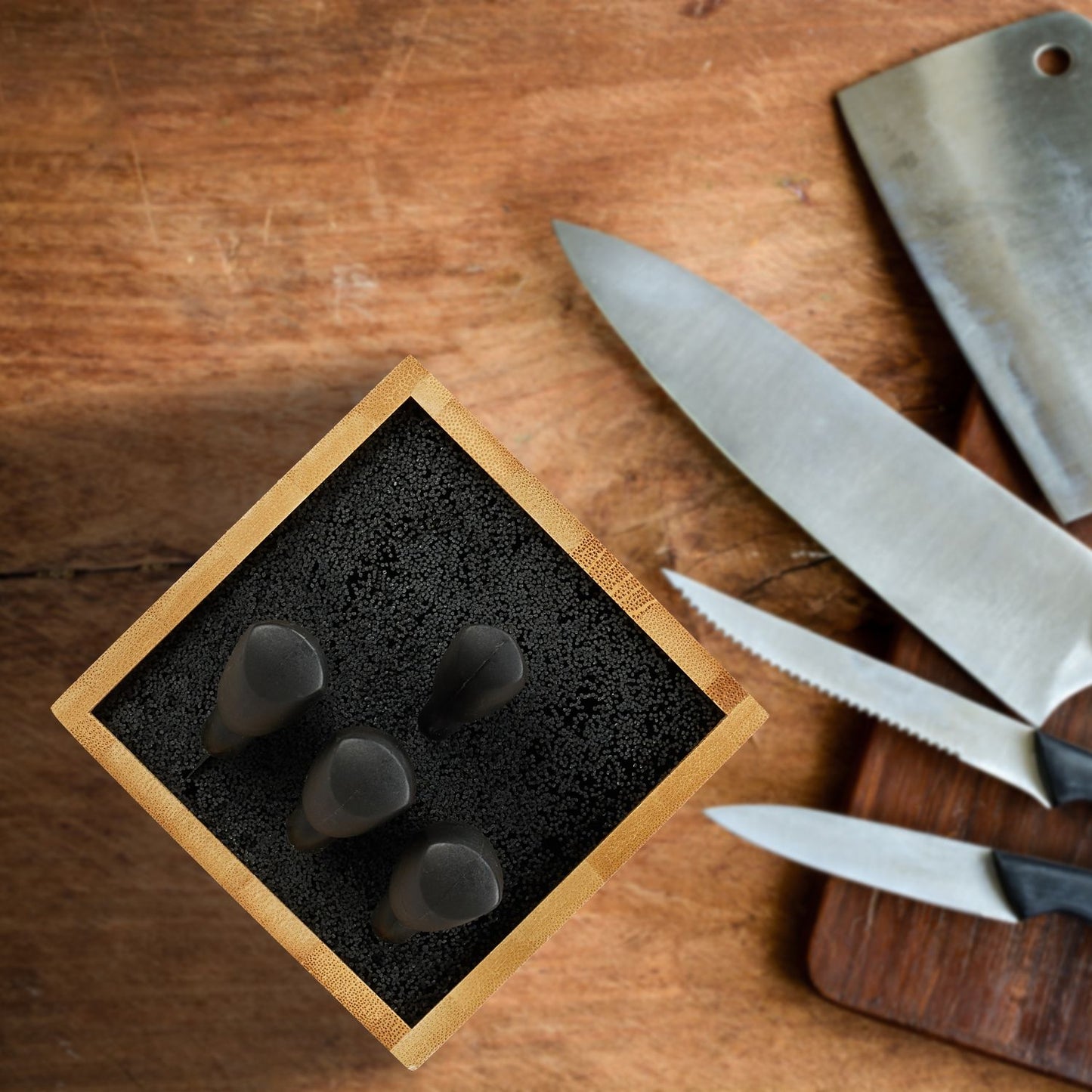 Bamboo knife block without knives