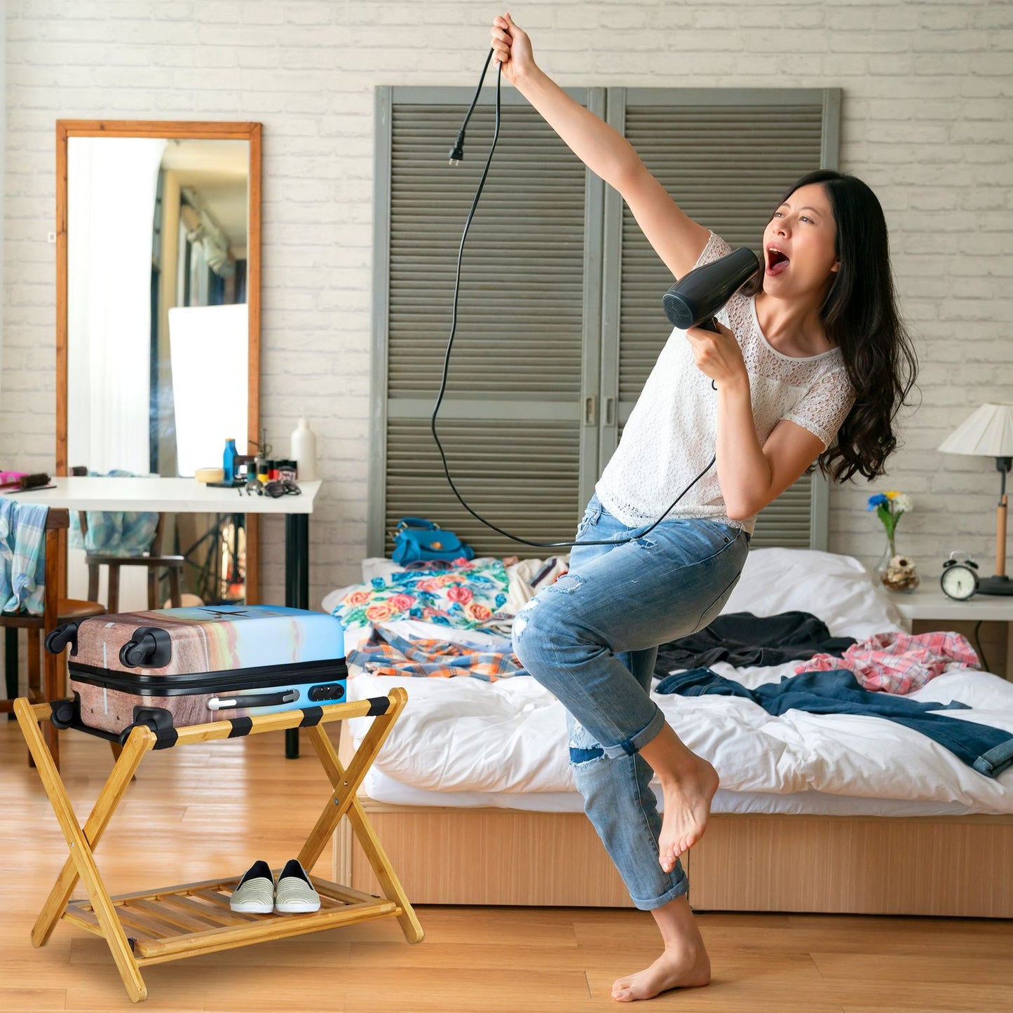 Bamboo luggage bench with storage