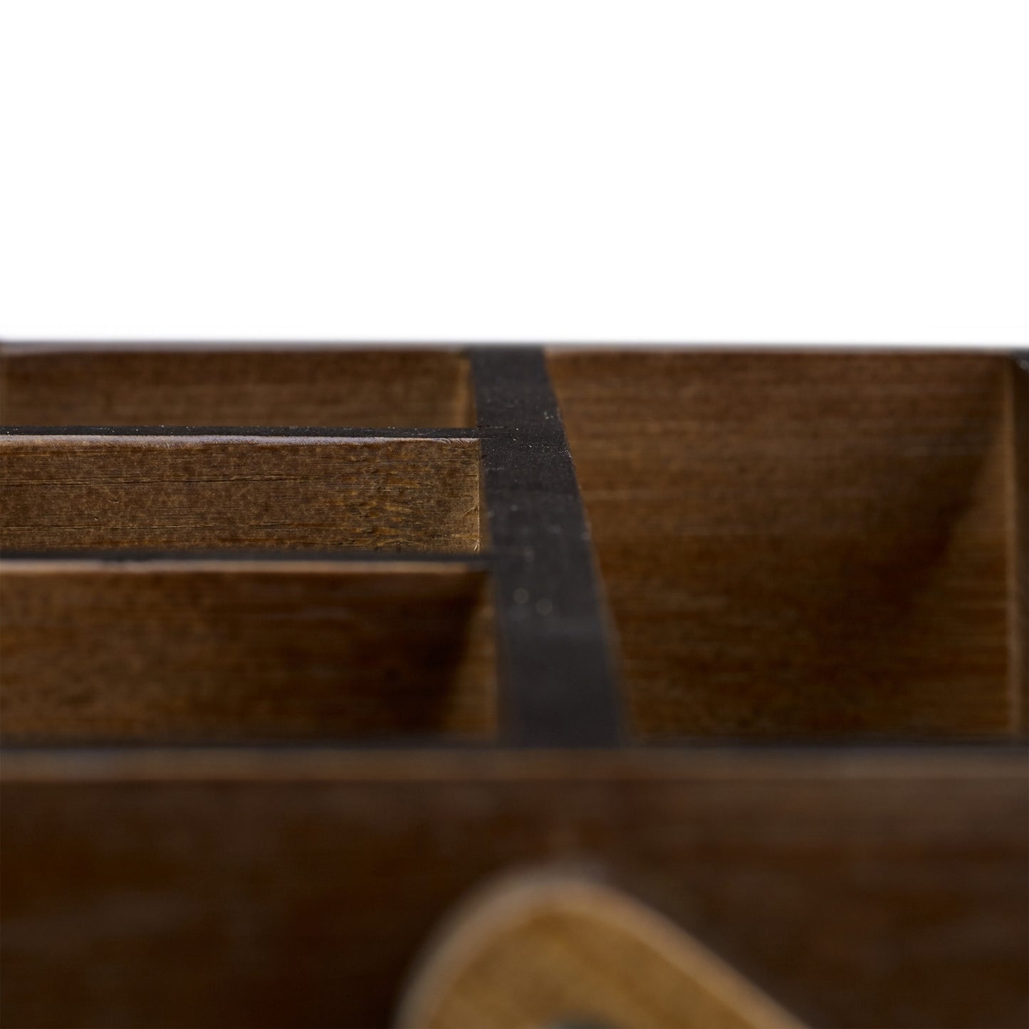 Bamboo pen holder with handle