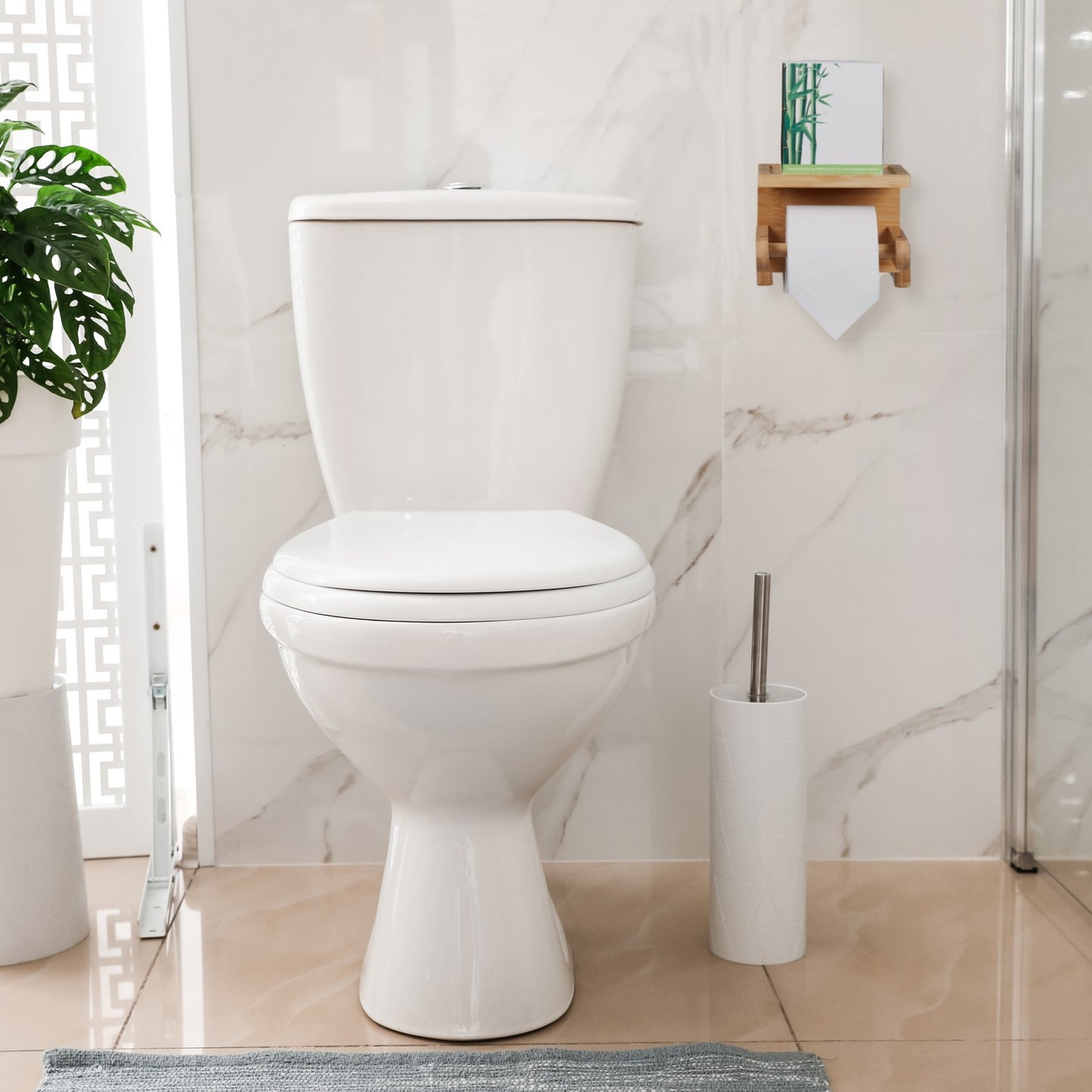 Bamboo toilet roll holder with shelf