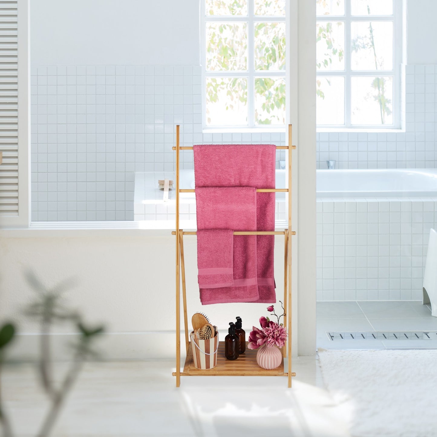 Bamboo towel ladder with shelf