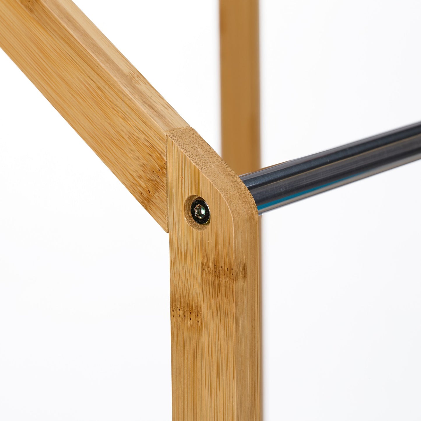 Bamboo towel rail with shelf