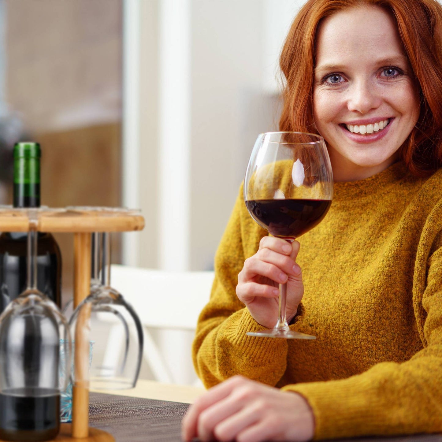 Bamboo wine glass holder for 6 glasses