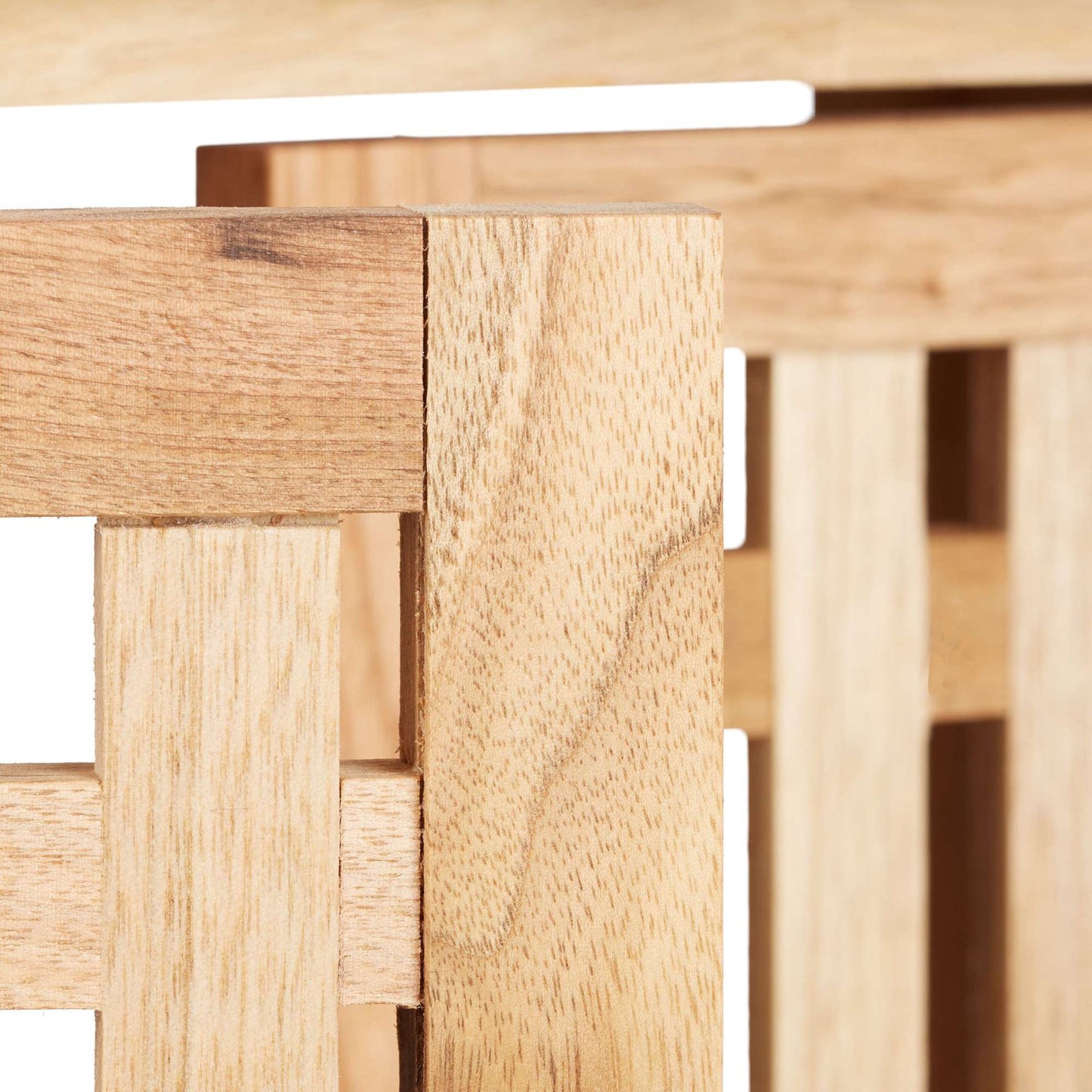 Base cabinet for standing washbasin