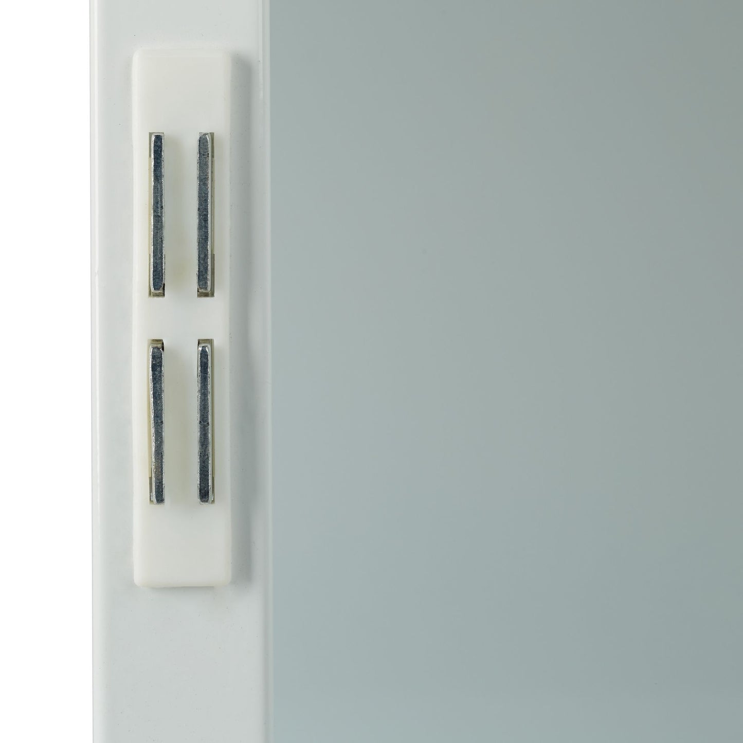 Bathroom cabinet