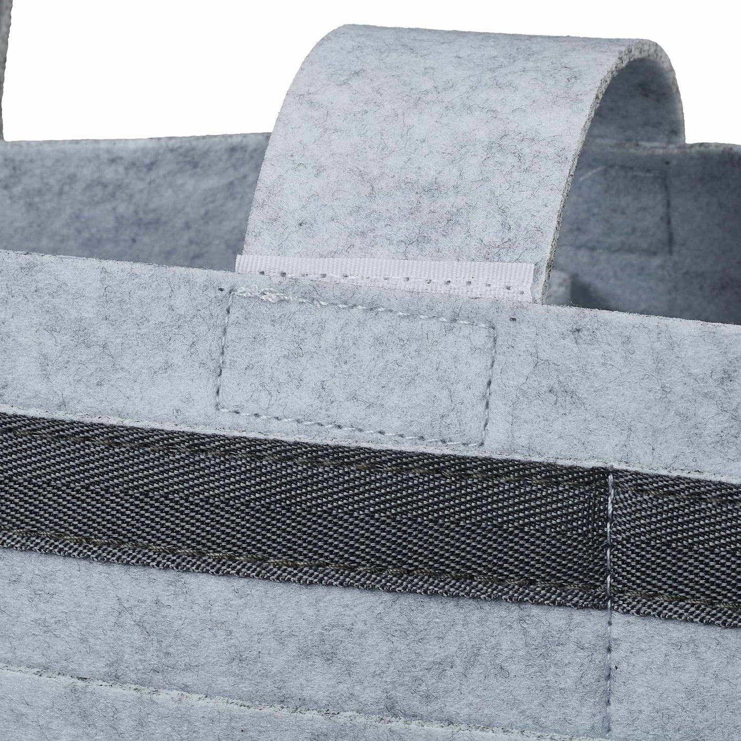 Bed bag for loft bed made of felt