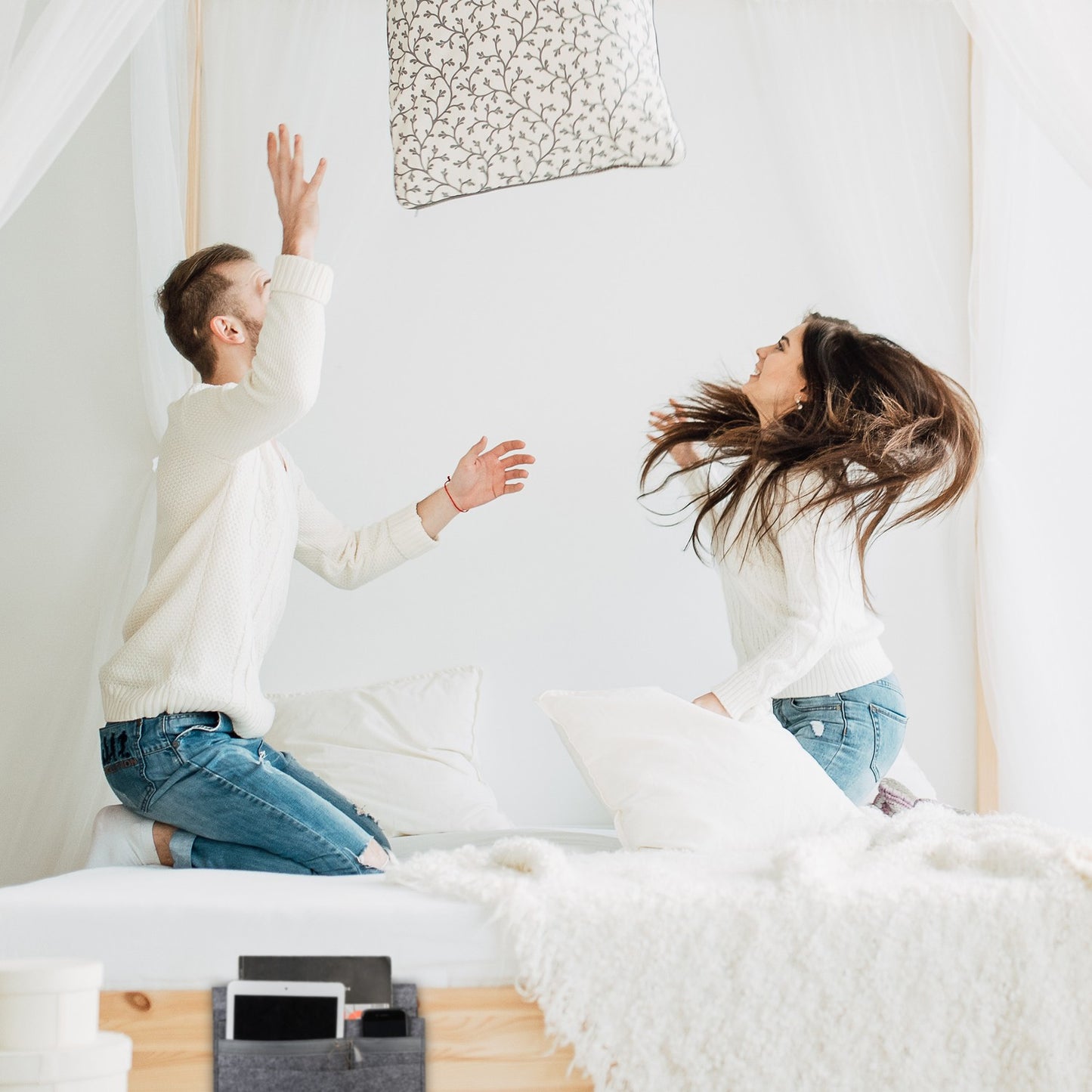 Bed bag with velcro fastening