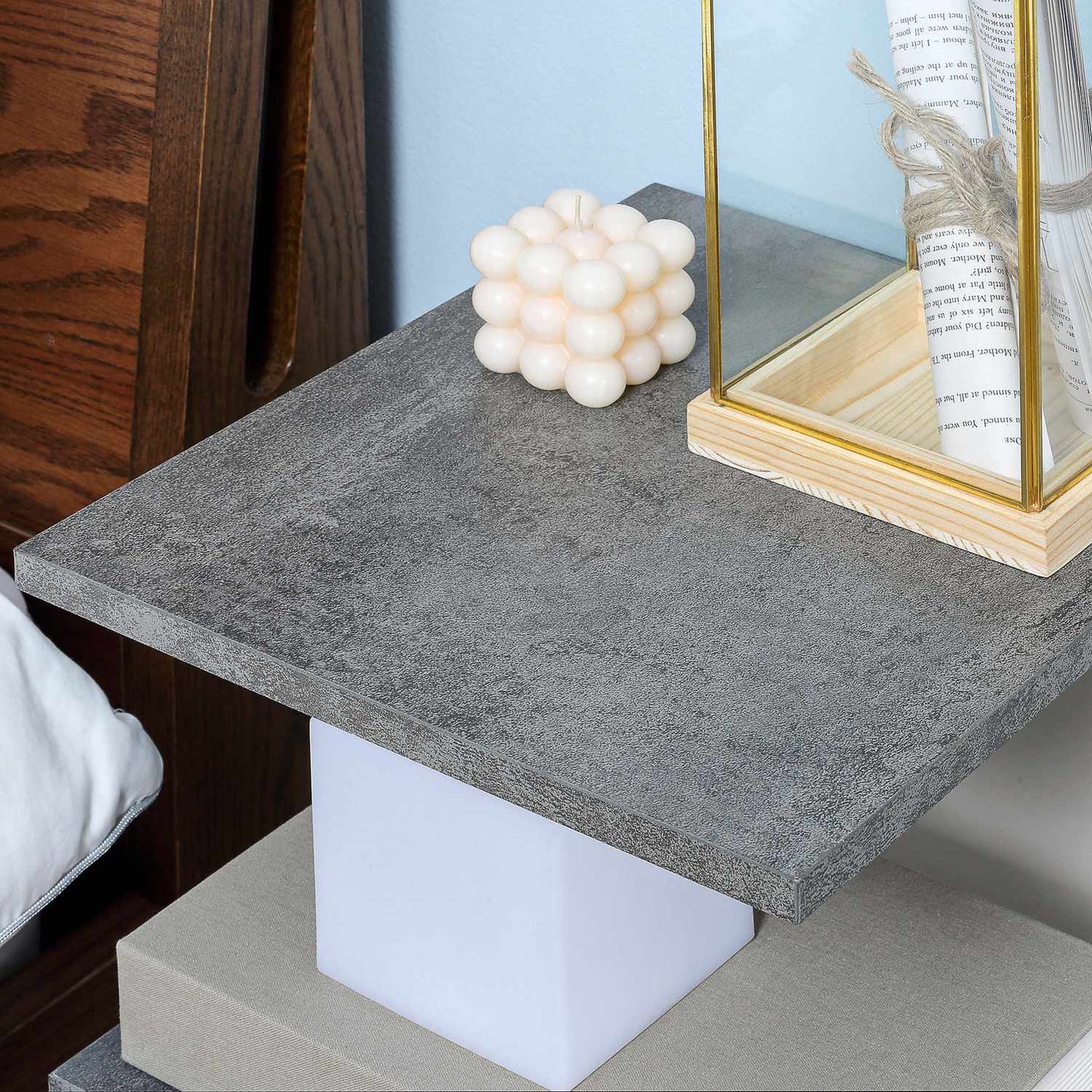 Gray and white coffee table on wheels - Modern coffee table with 3 shelves