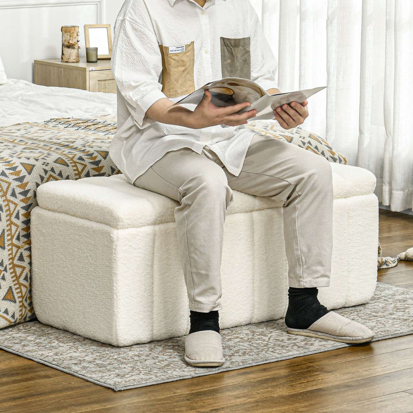 Upholstered storage bench, wooden legs, 102x45x46 cm