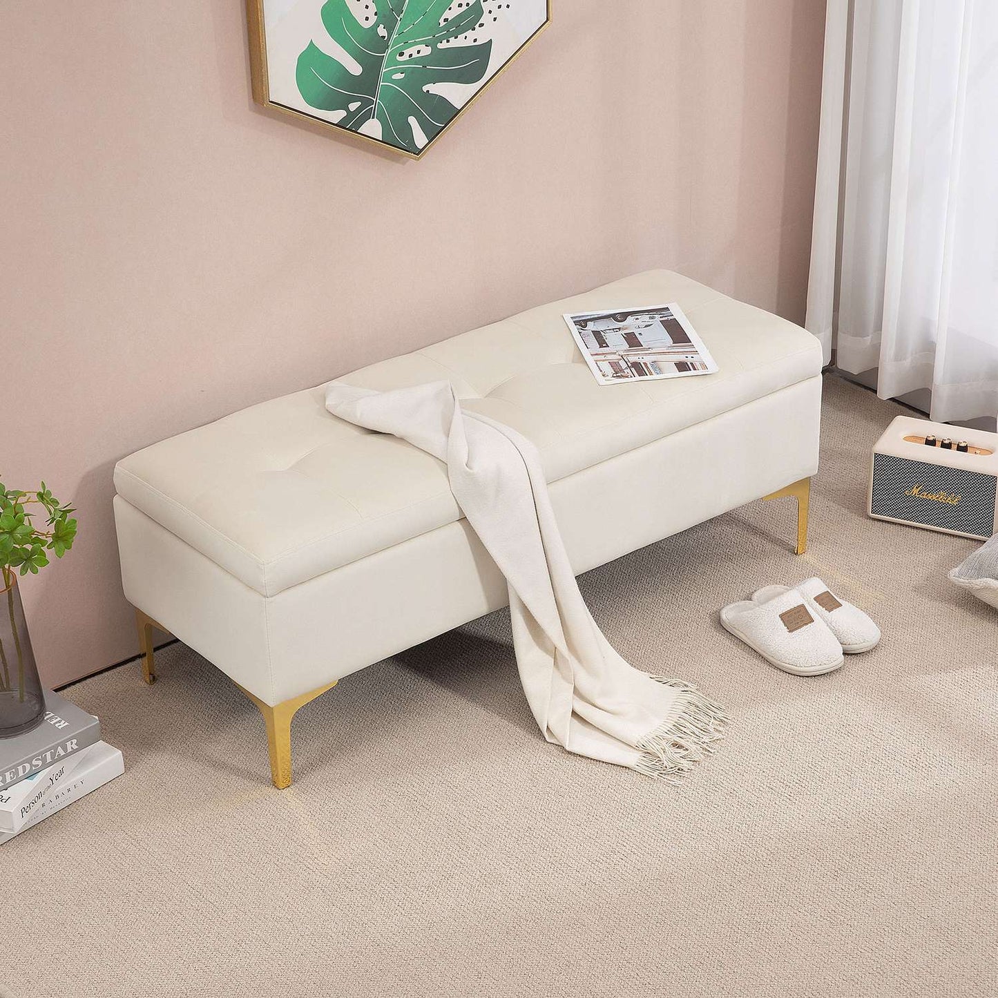Upholstered velvet bench with metal legs, 120cm – Beige